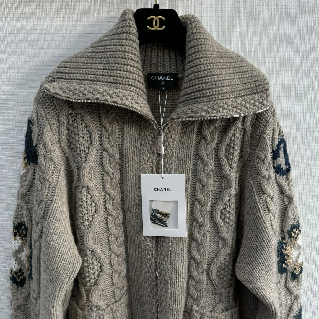 wg.luxury- 3h1958 Coco neige wool item:D-F409L2329